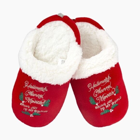 Hallmark Channel Christmas Movies Slippers Size Large NEW - Picture 1 of 1